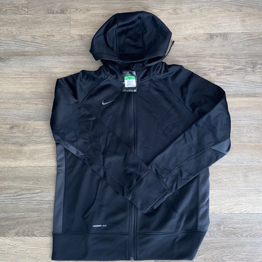 Black Women’s Nike Full Zip. Therma-Fit.